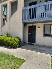 5147 WESTCHASE Court 1, Jacksonville, FL 32210