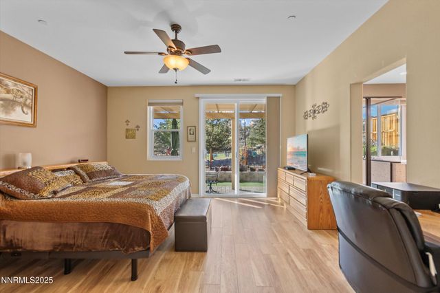 5227 Vista Heights Drive, Sparks, NV 89436