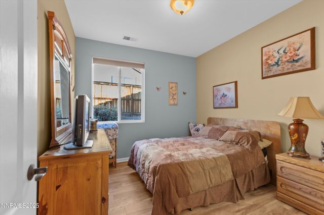 5227 Vista Heights Drive, Sparks, NV 89436