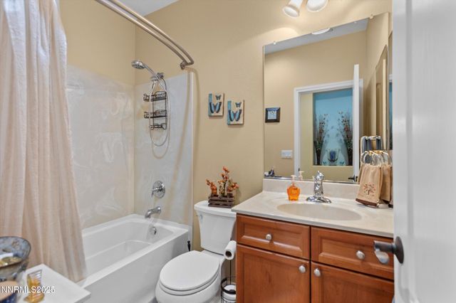 5227 Vista Heights Drive, Sparks, NV 89436