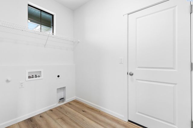 312 Amberly Ave, Grandview, WA 98930