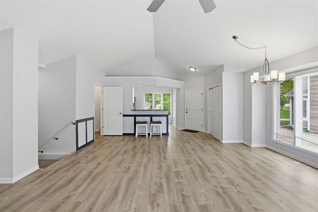 3229 Woodberry Drive, Grand Rapids, MI 49512