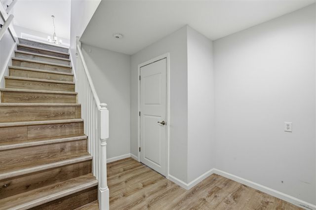 3229 Woodberry Drive, Grand Rapids, MI 49512
