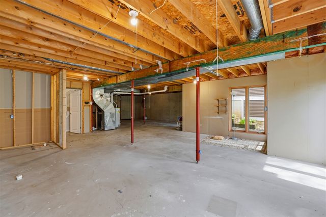 3229 Woodberry Drive, Grand Rapids, MI 49512