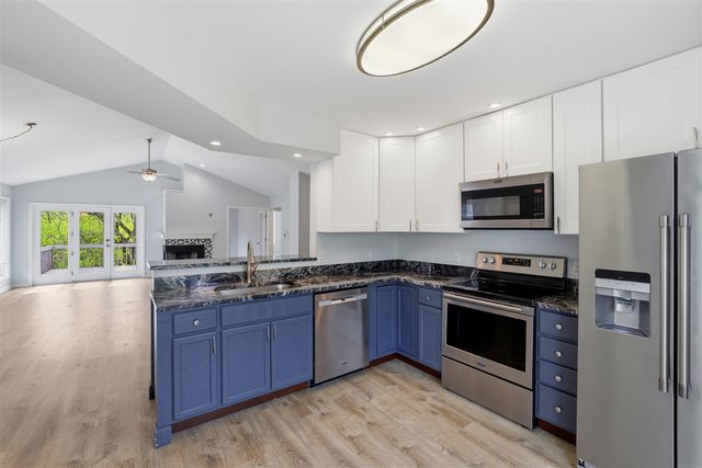 3229 Woodberry Drive, Grand Rapids, MI 49512