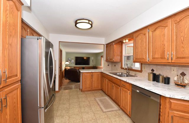 1838 Fancher ROAD, Mount Pleasant, WI 53406