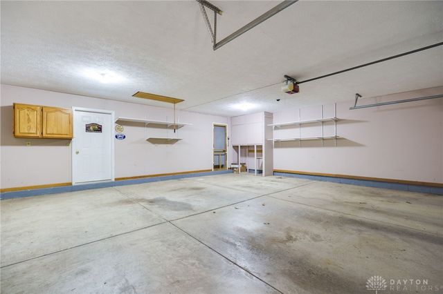 827 Shaney Lane, Brookville, OH 45309