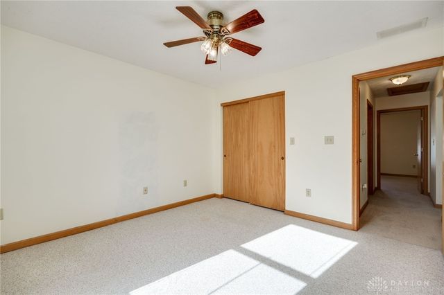 827 Shaney Lane, Brookville, OH 45309