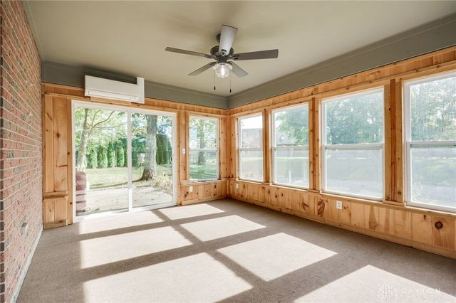 827 Shaney Lane, Brookville, OH 45309