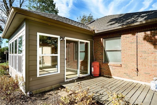 827 Shaney Lane, Brookville, OH 45309