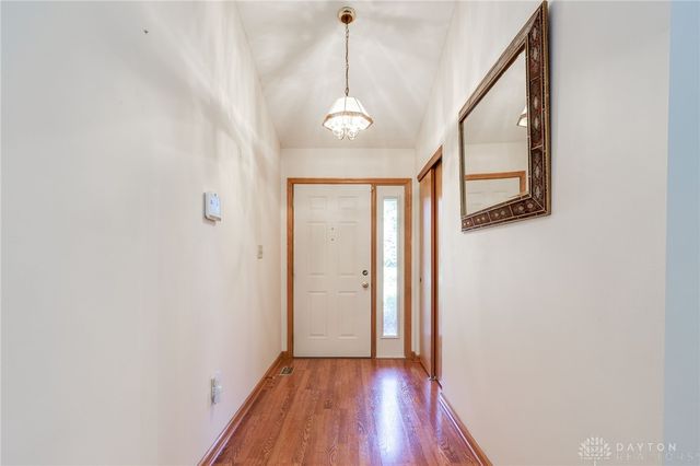 827 Shaney Lane, Brookville, OH 45309