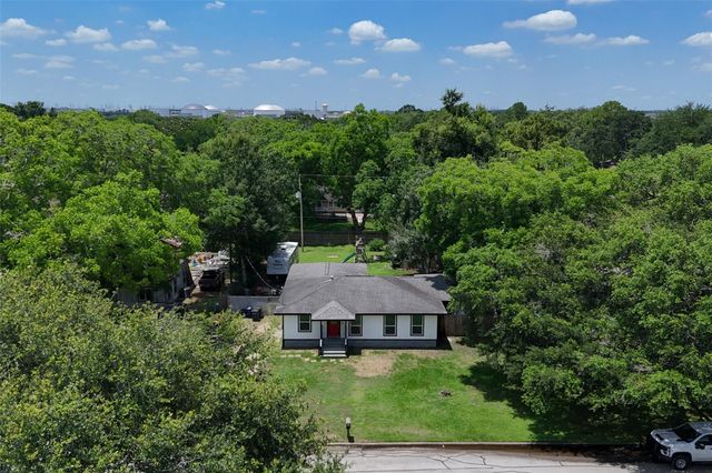 404 Oaklawn Street, League City, TX 77573