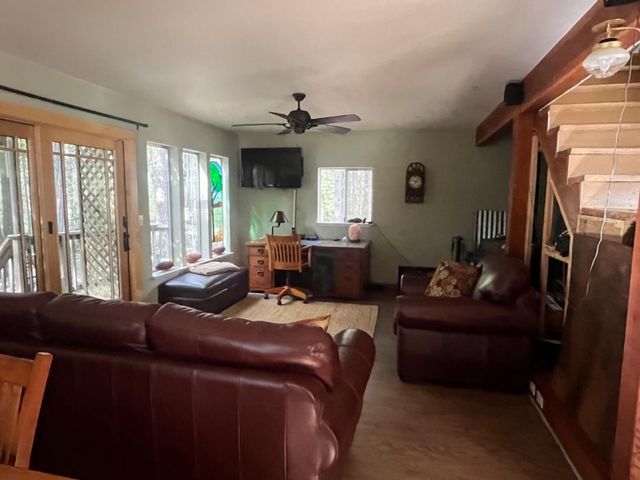 17360 Wyatt Earp Rd, Nevada City, CA 95959