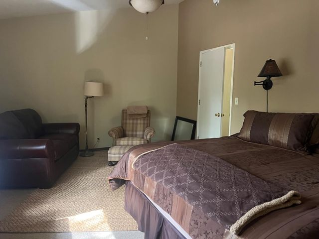 17360 Wyatt Earp Rd, Nevada City, CA 95959