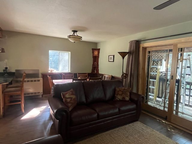 17360 Wyatt Earp Rd, Nevada City, CA 95959
