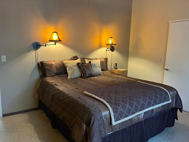 17360 Wyatt Earp Rd, Nevada City, CA 95959