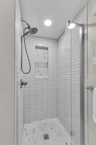 11201 Academy Court, Plymouth Charter Twp, MI 48170