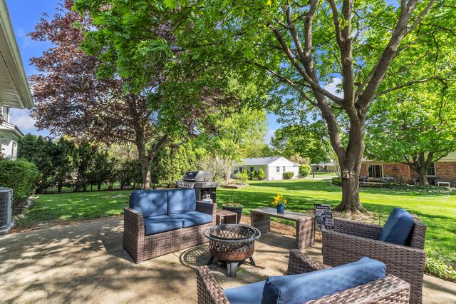 11201 Academy Court, Plymouth Charter Twp, MI 48170