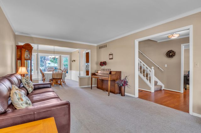 11201 Academy Court, Plymouth Charter Twp, MI 48170