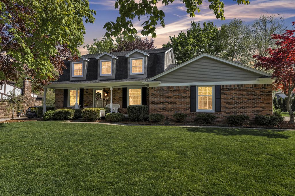 11201 Academy Court, Plymouth Charter Twp, MI 48170