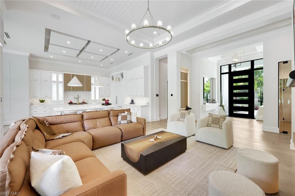 767 Park Shore DR, NAPLES, FL 34103 — photo 2