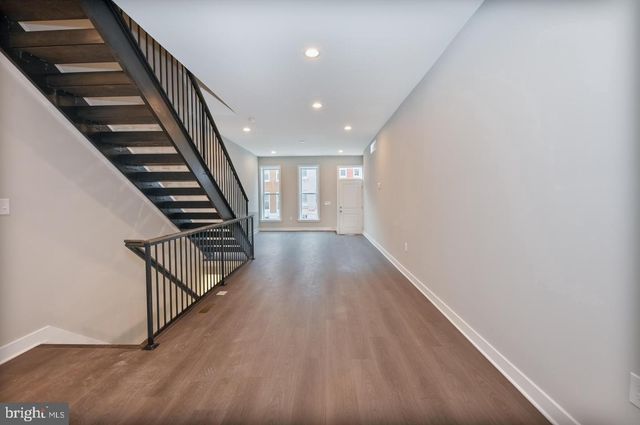 836 HARLEM AVE, Baltimore, MD 21201