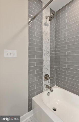 836 HARLEM AVE, Baltimore, MD 21201