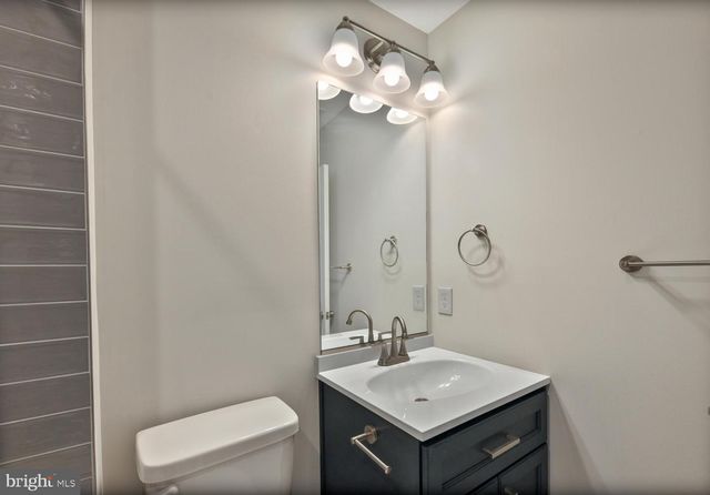 836 HARLEM AVE, Baltimore, MD 21201