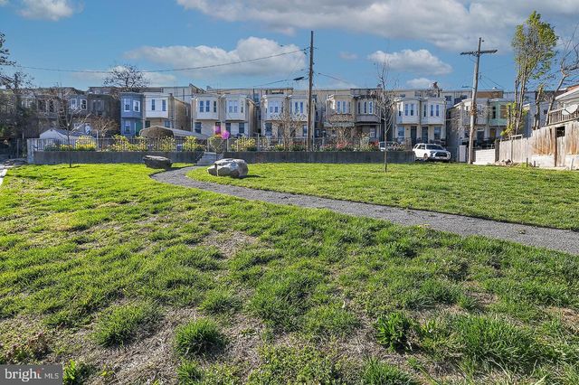836 HARLEM AVE, Baltimore, MD 21201