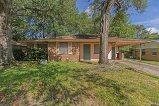 3131 Greg Lane, Tyler, TX 75701