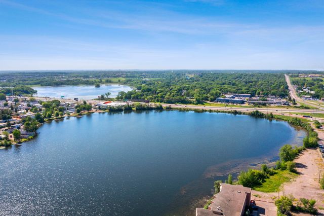 329 Geneva Avenue N 204, Oakdale, MN 55128