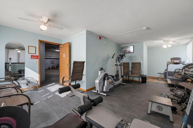 329 Geneva Avenue N 204, Oakdale, MN 55128