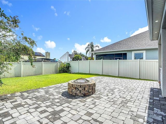 2350 AVIAN LOOP, Kissimmee, FL 34741
