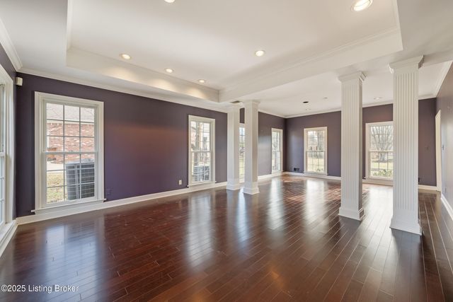 4005 Brownsboro Rd, Louisville, KY 40207