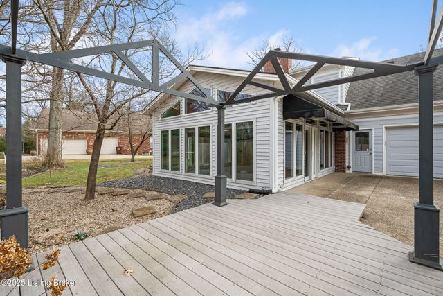 4005 Brownsboro Rd, Louisville, KY 40207