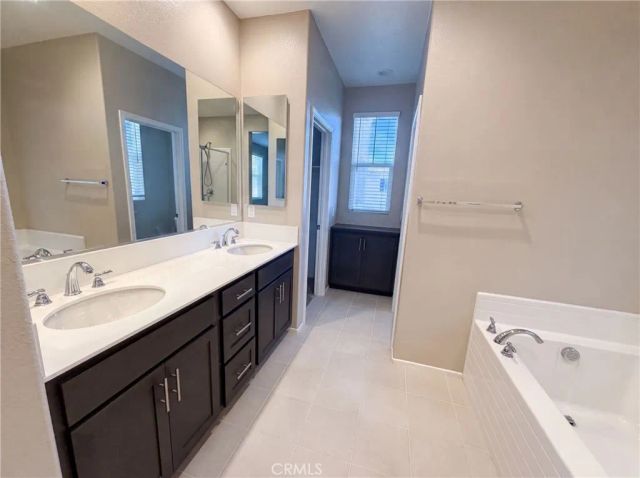 3885 Iron Mountain, Jurupa Valley, CA 92509