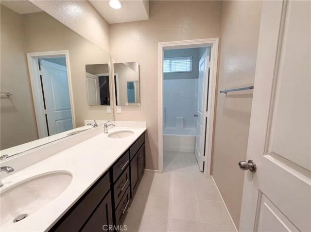 3885 Iron Mountain, Jurupa Valley, CA 92509