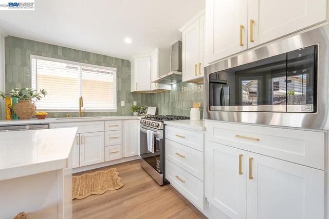 32767 Hilmar St, Union City, CA 94587