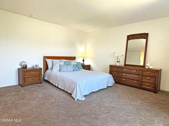 2401 El Portal Way, Oxnard, CA 93035