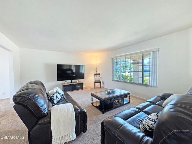 2401 El Portal Way, Oxnard, CA 93035