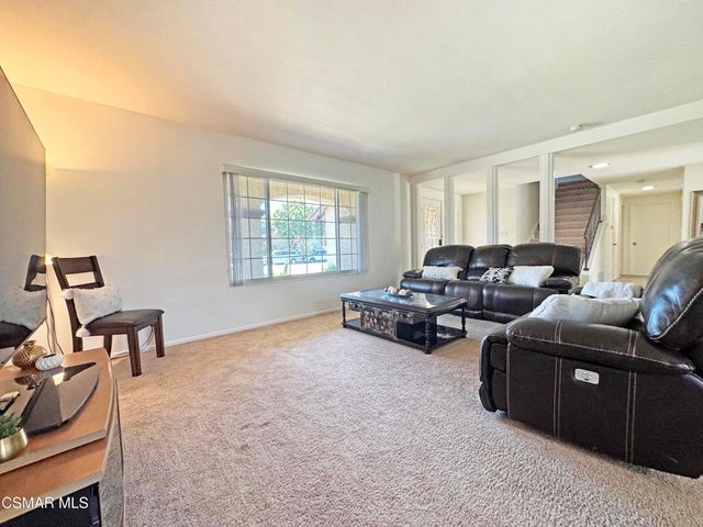 2401 El Portal Way, Oxnard, CA 93035