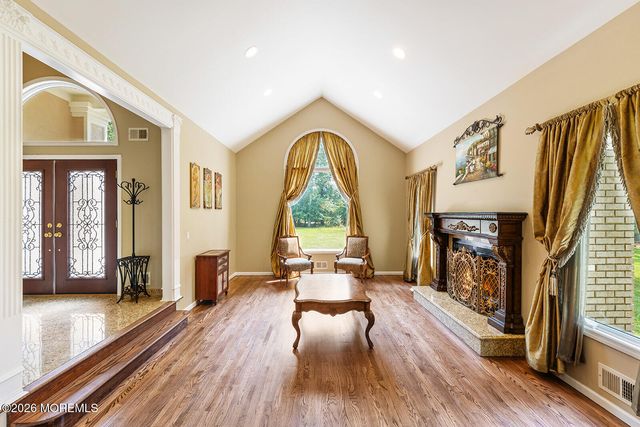 373 Millstone Road, Clarksburg, NJ 08510