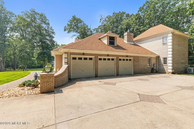 373 Millstone Road, Clarksburg, NJ 08510