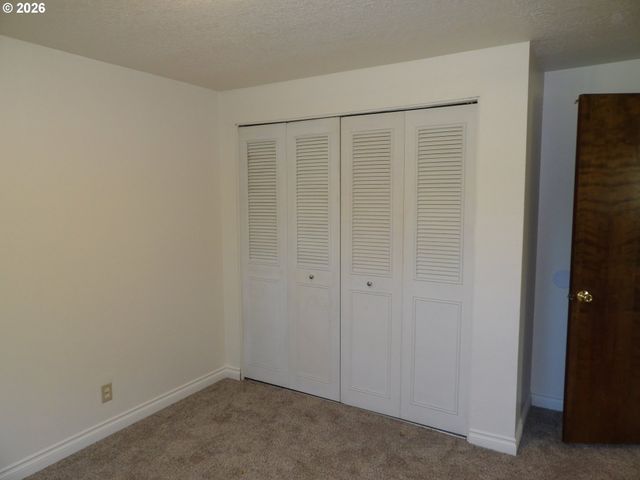 3124 19TH Pl, Forest Grove, OR 97116