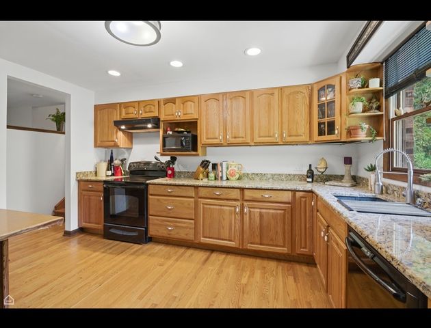 10916 Pheasant Lane, Woodstock, IL 60098