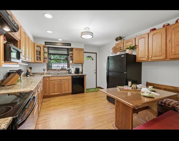 10916 Pheasant Lane, Woodstock, IL 60098