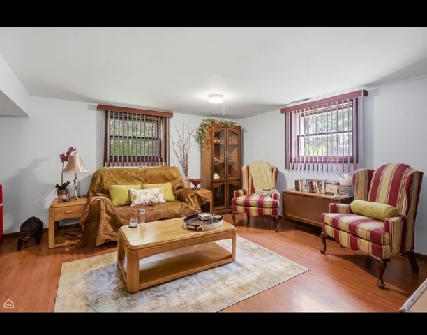 10916 Pheasant Lane, Woodstock, IL 60098
