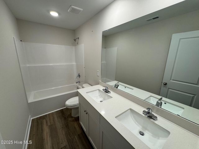 575 Ashley Heights Drive, Aberdeen, NC 28315