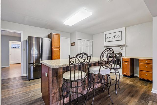 490 W Market Street, Springboro, OH 45066