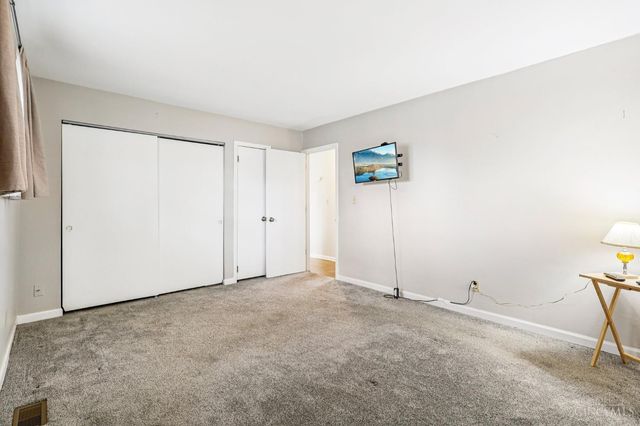 490 W Market Street, Springboro, OH 45066